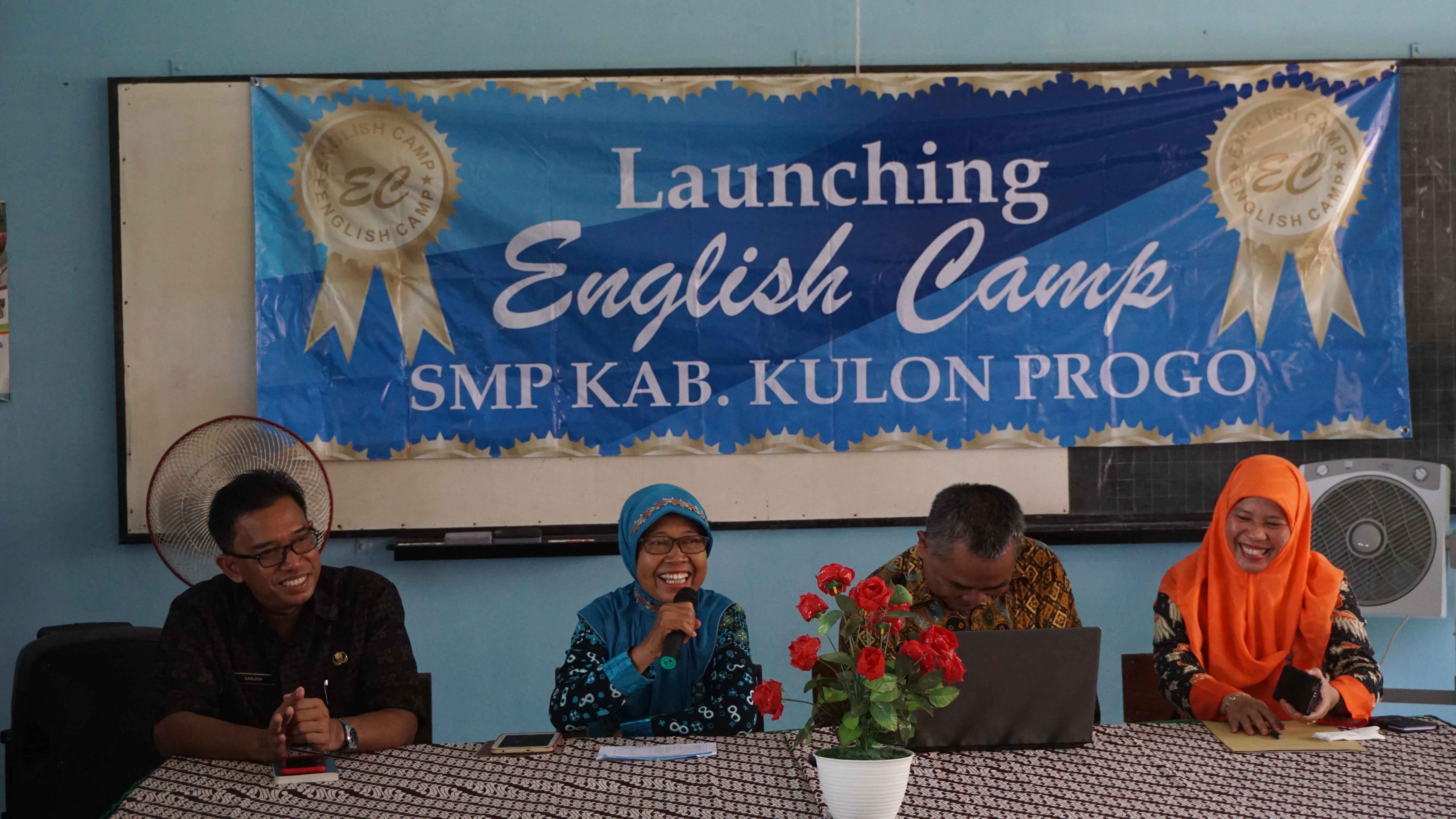 Launching Program “ENGLISH CAMP” [Gallery]